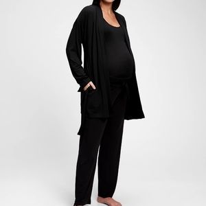 HOST PICK 🌟Gap Maternity 2-piece Modal set